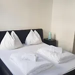 Opera Loft And بودابست