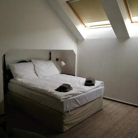 מלון דירות Opera Loft And 3*