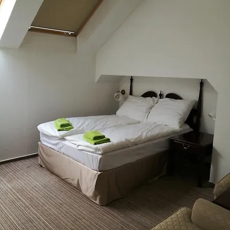 מלון דירות Opera Loft And 3*