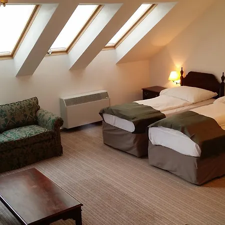 Opera Loft And 3* Budapeste