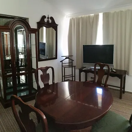 Opera Loft And 3* Budapeste