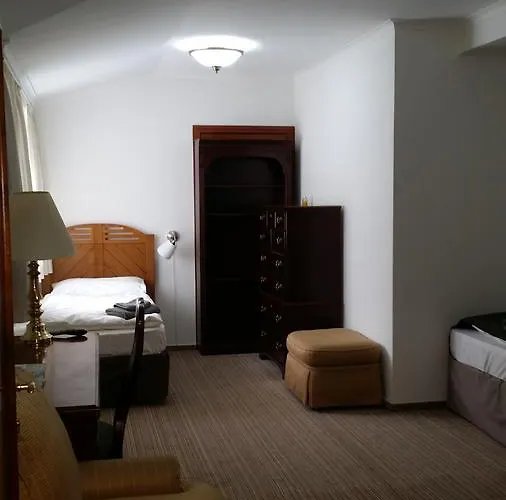 Lägenhetshotell Opera Loft And 3*