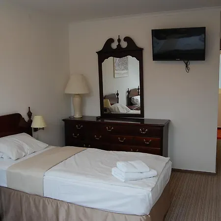 Opera Loft And 3* Budapeste