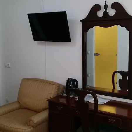 Apart-hotel Opera Loft And 3*