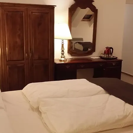 Aparthotel Opera Loft And 3*