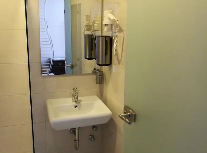Hotel apartamentowy Opera Loft And 3*
