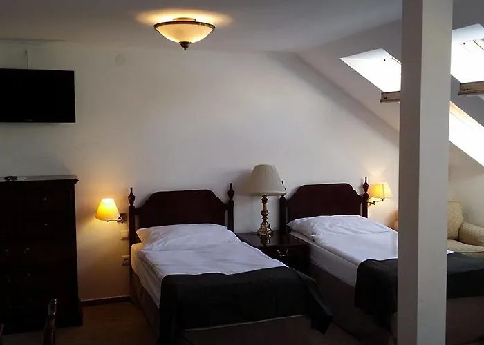 Opera Loft And 3*